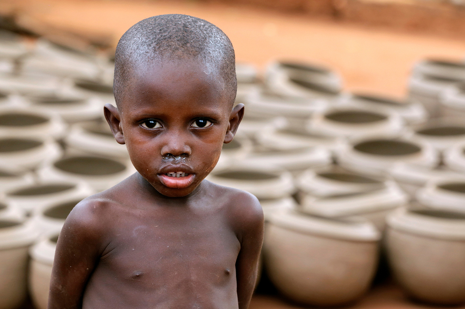 Enfant des potières au Bénin en 2015