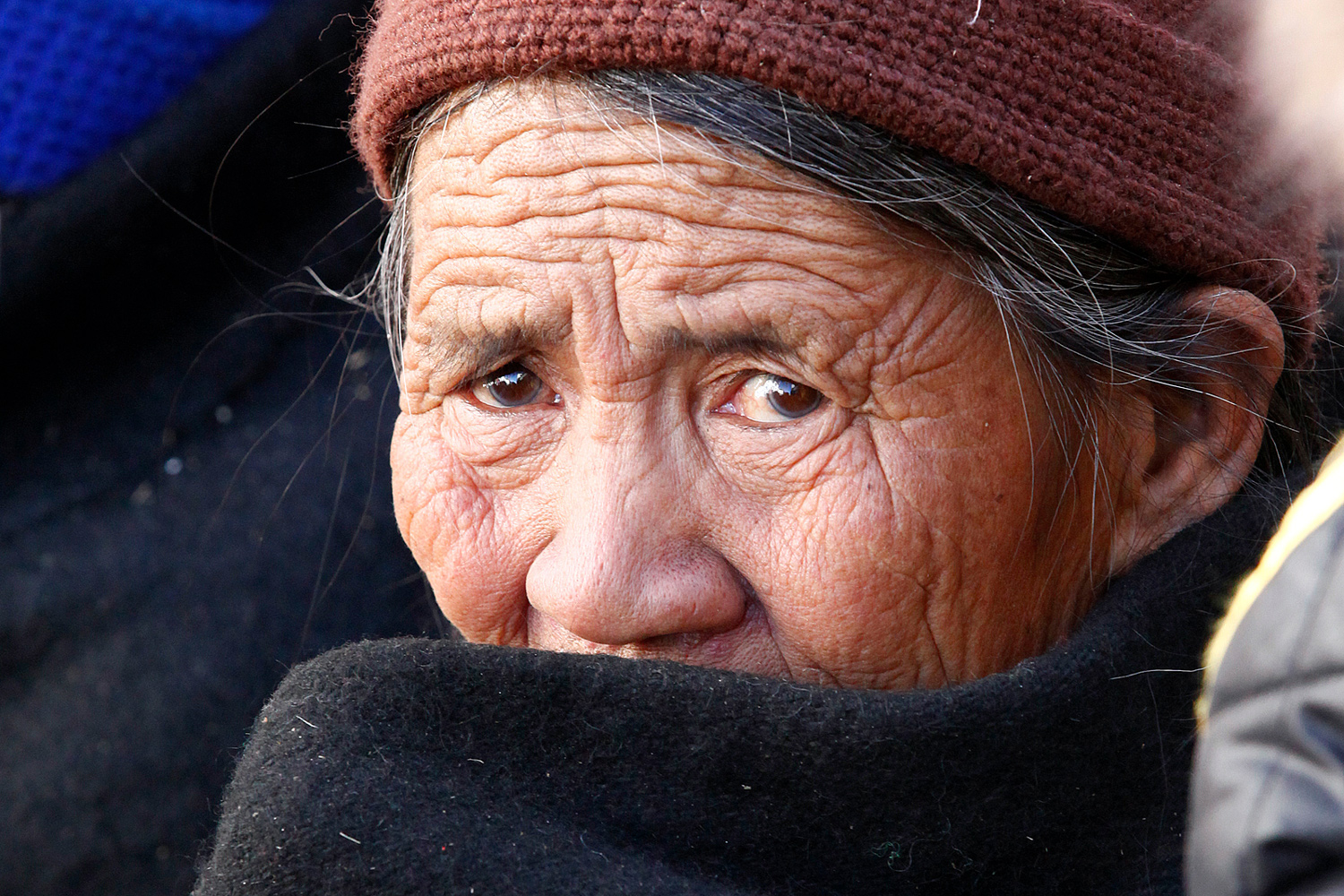 Vieille femme lors de la fête de Tiji à Lo Manthang dans le Mustang au Népal en 2010