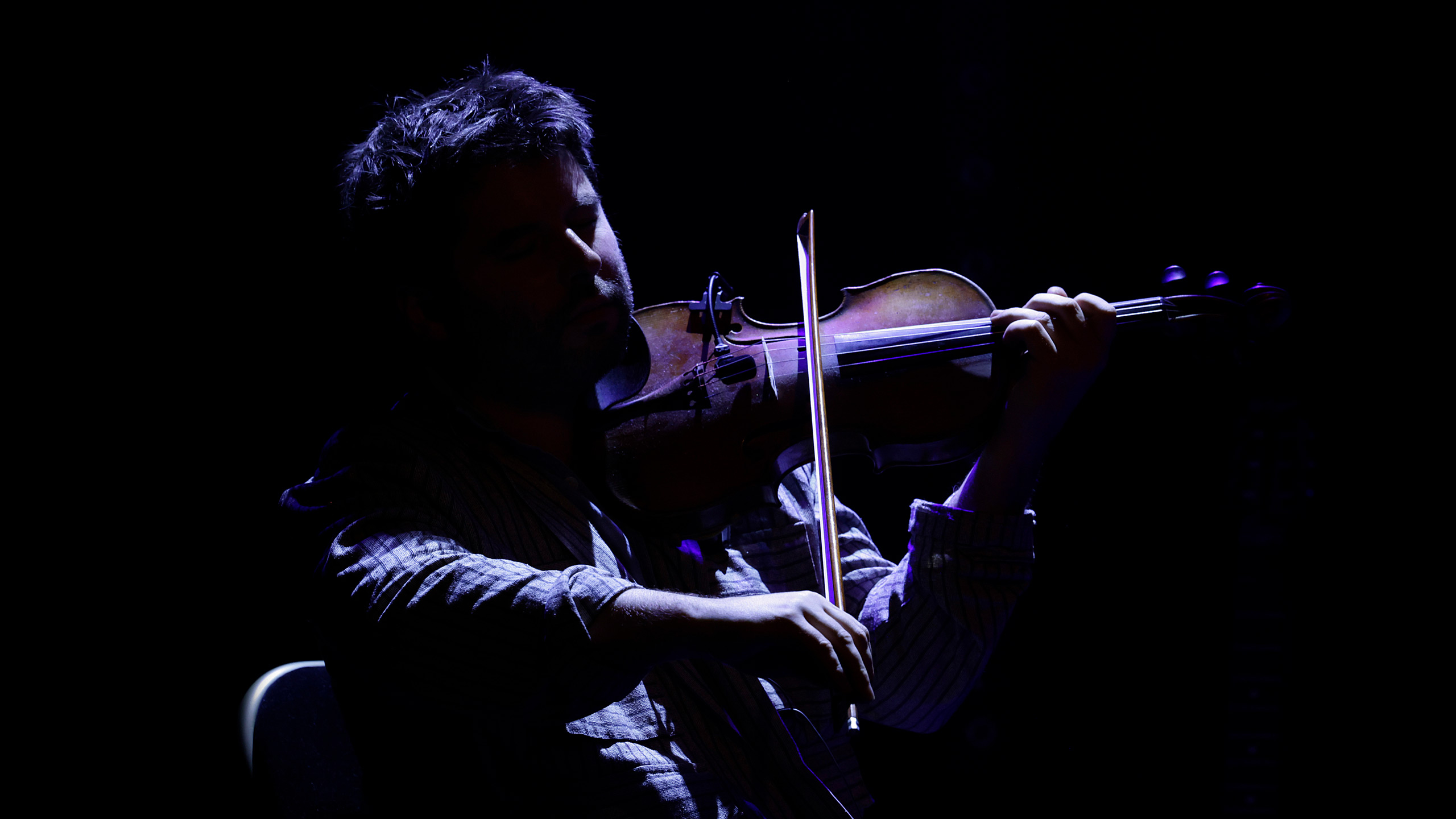 Le violoniste Mathias Lévy en concert au Studio de l’Ermitage à Paris en 2025